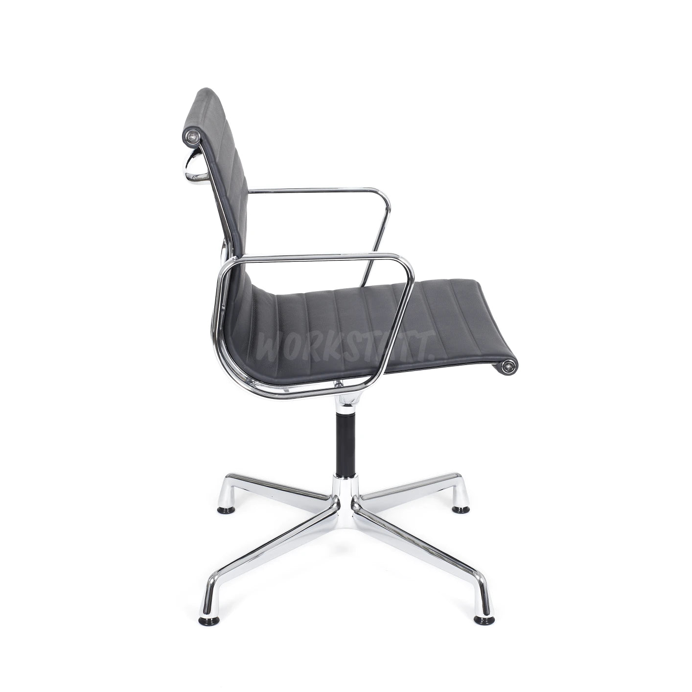 Vitra Ea104 Alu-Chair von links